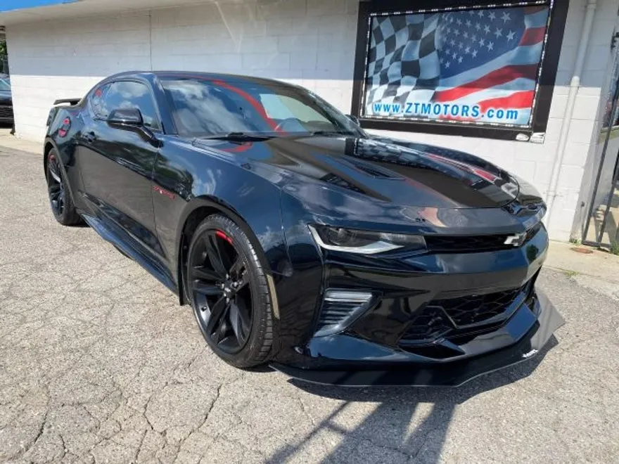 2018 Chevrolet Camaro SS Coupe photo 1