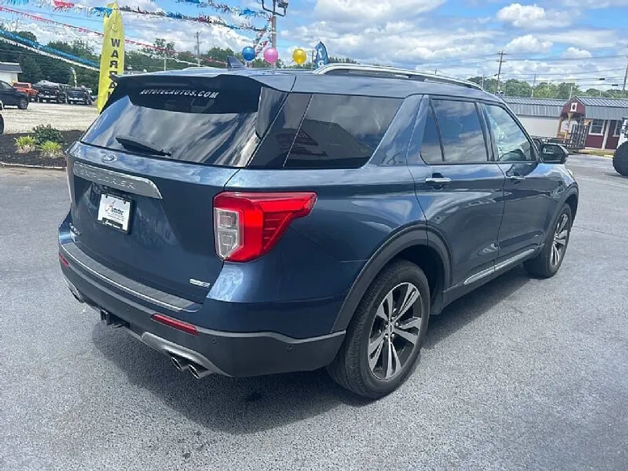 2020 Ford Explorer Platinum photo 1