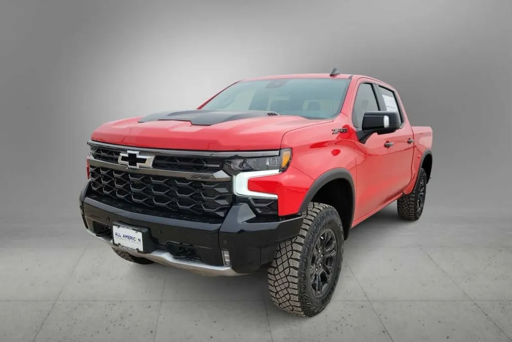 2025 Chevrolet Silverado 1500 ZR2 photo 1