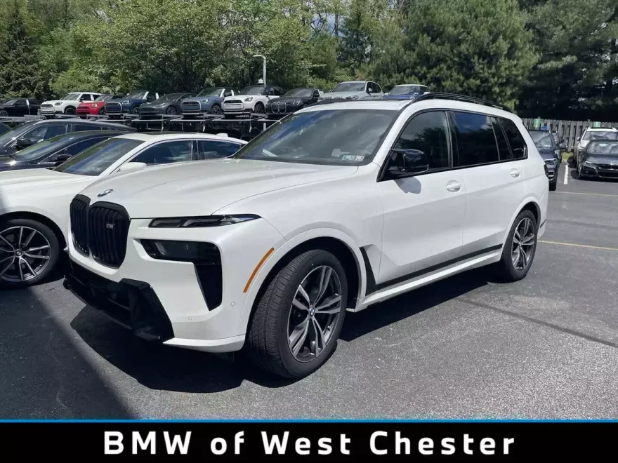 2025 Bmw X7 M60i photo 1