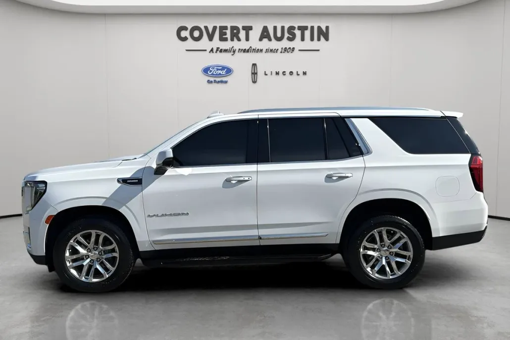 2023 Gmc Yukon SLT photo 1