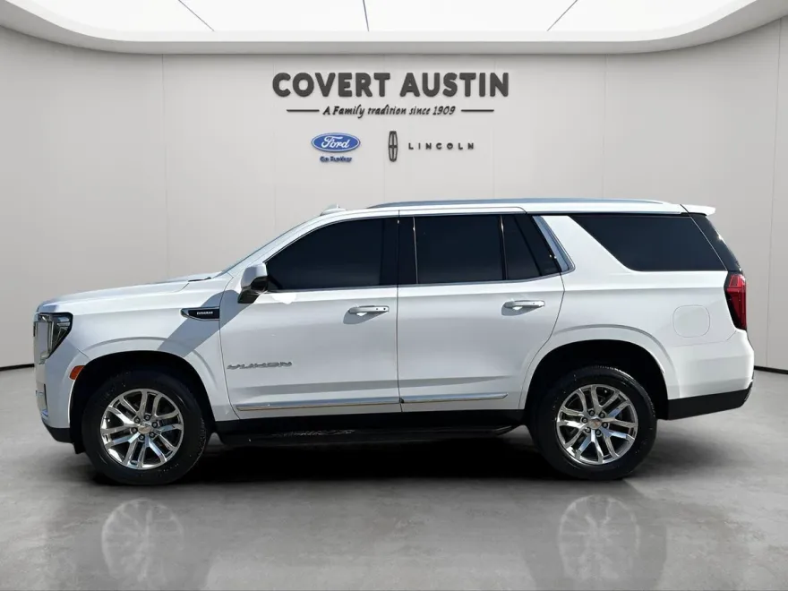 2023 Gmc Yukon SLT photo 1