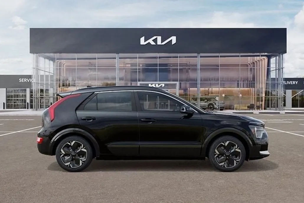 2025 Kia Niro EV Wind photo 1