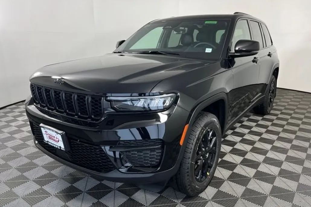 2025 Jeep Grand Cherokee Altitude X photo 1
