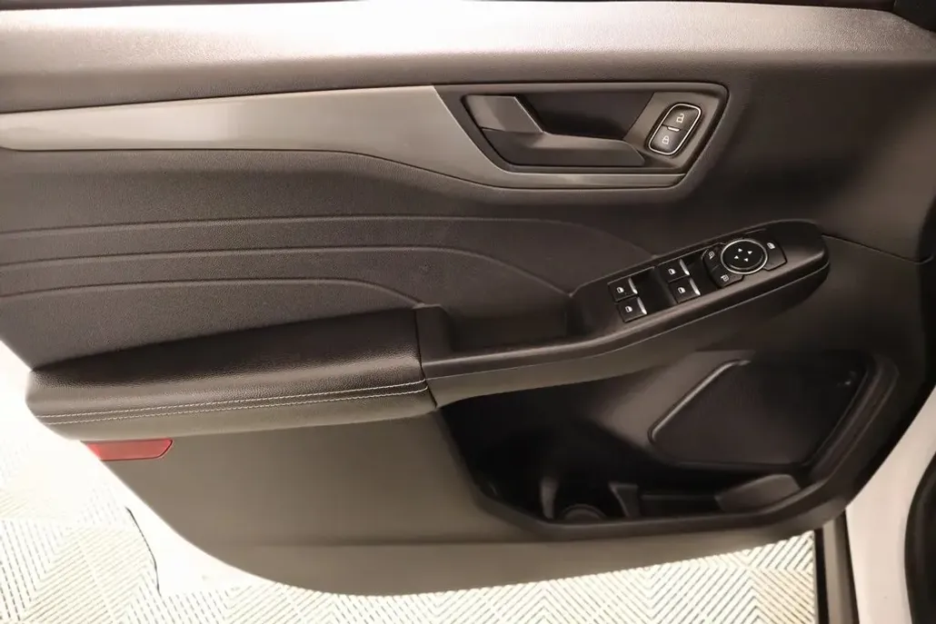 2024 Ford Escape Active photo 1
