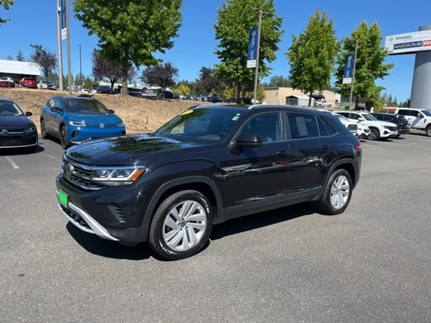 2020 Volkswagen Atlas Cross Sport SE Technology photo 1