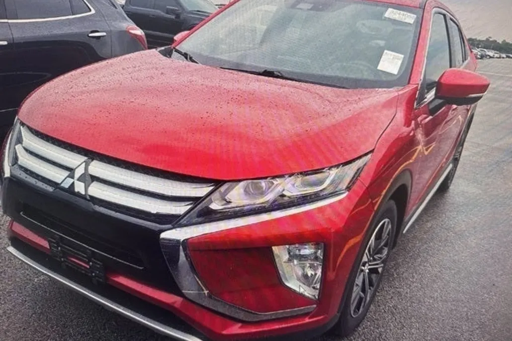 2020 Mitsubishi Eclipse Cross SEL photo 1