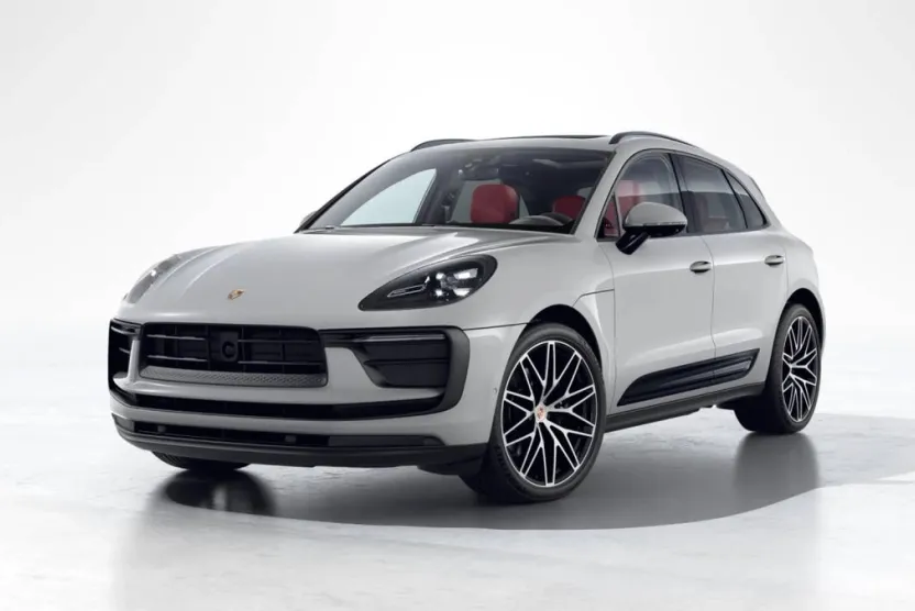 2026 Porsche Macan T photo 1