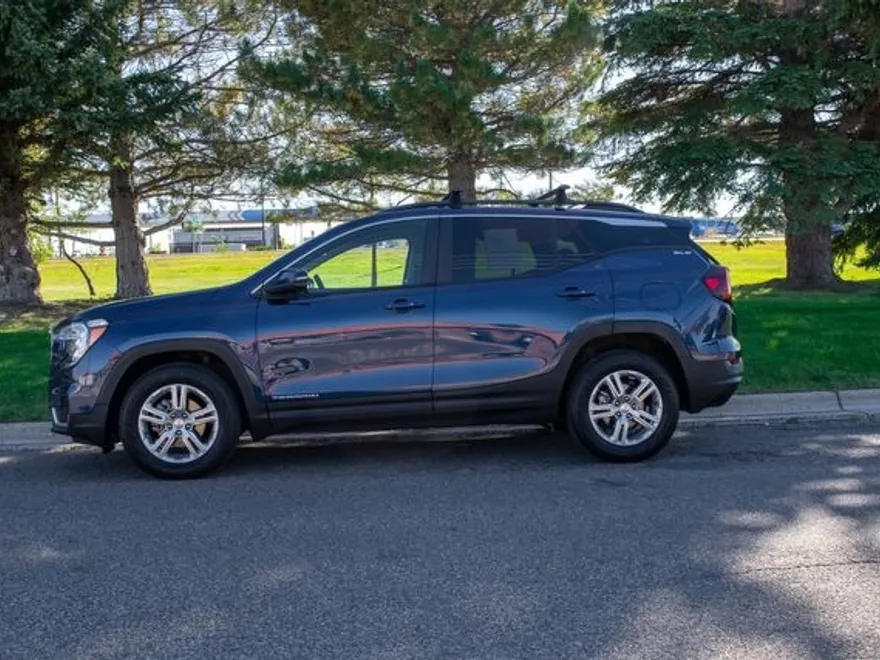 2022 Gmc Terrain SLE photo 1