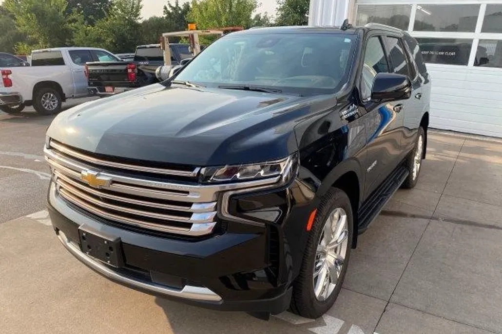 2024 Chevrolet Tahoe High Country photo 1
