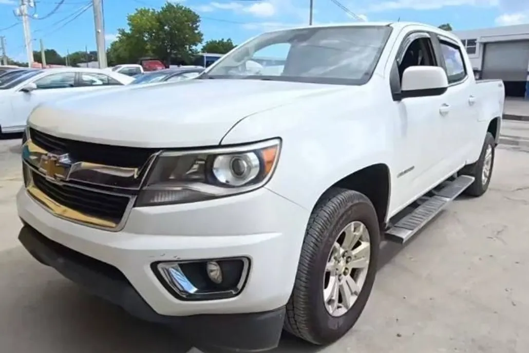 2020 Chevrolet Colorado LT photo 1