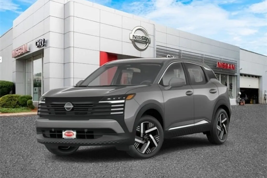 2025 Nissan Kicks SV photo 1