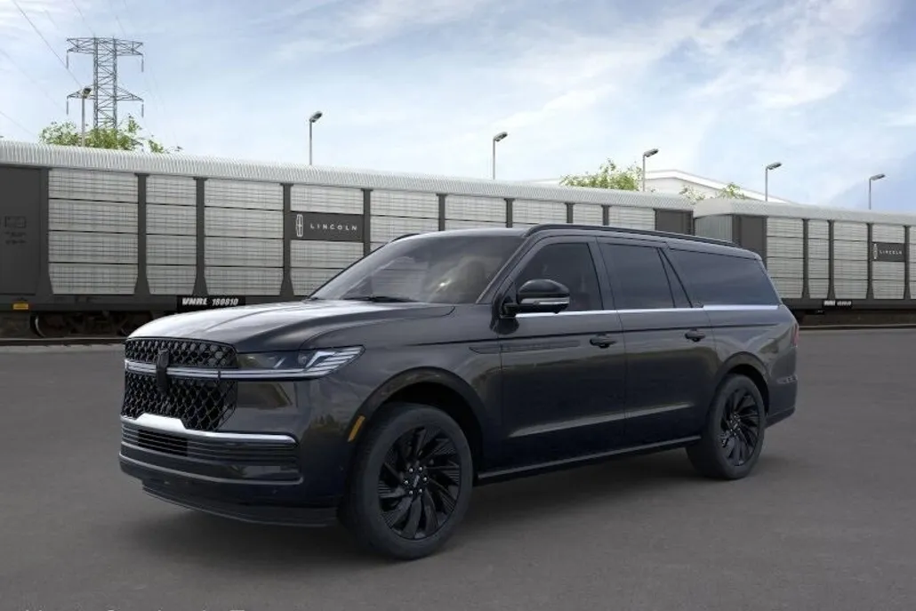 2025 Lincoln Navigator L Reserve photo 1