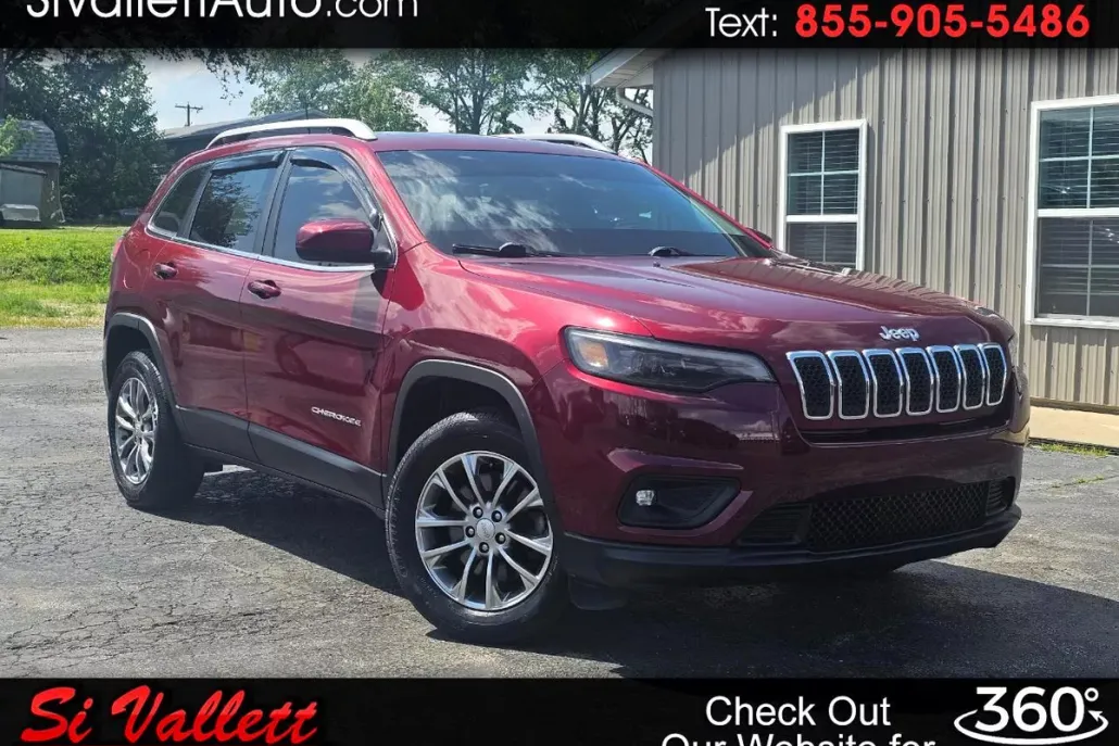 2019 Jeep Cherokee Latitude photo 1