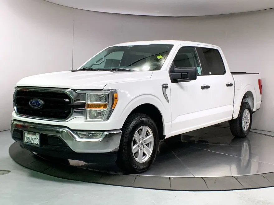 2021 Ford F-150 XLT photo 1