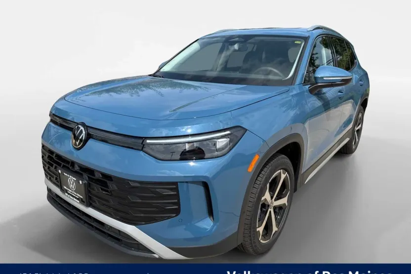 2025 Volkswagen Tiguan SE photo 1