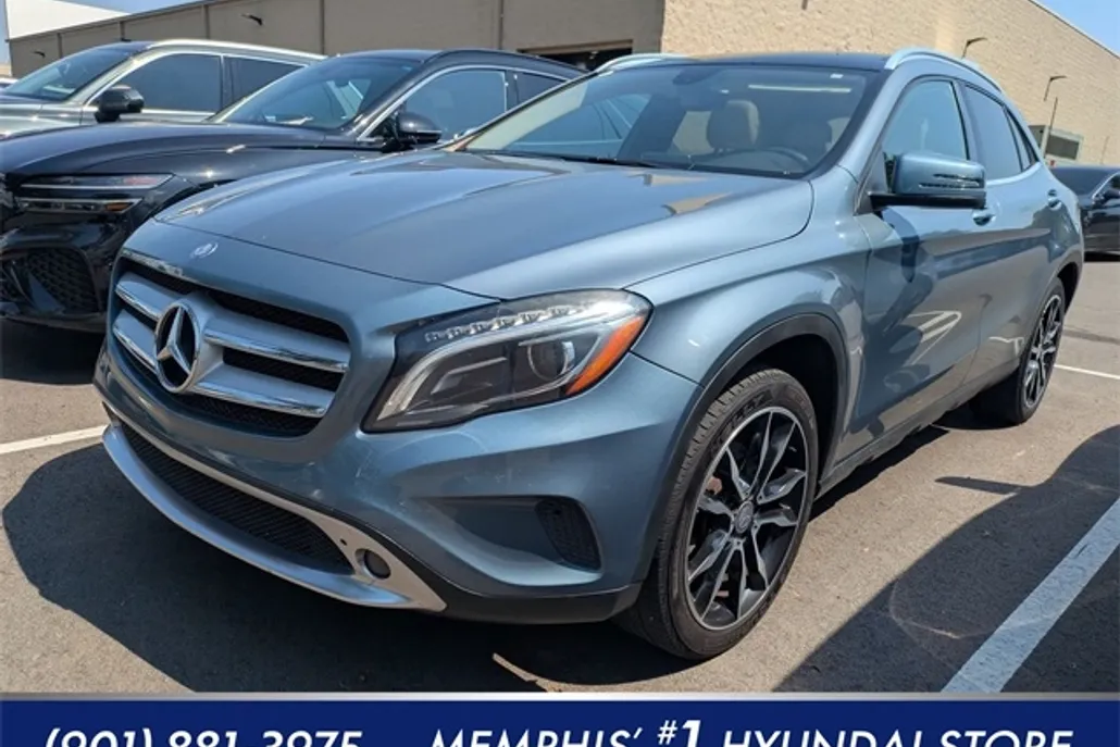 2015 Mercedes Benz GLA 250 photo 1
