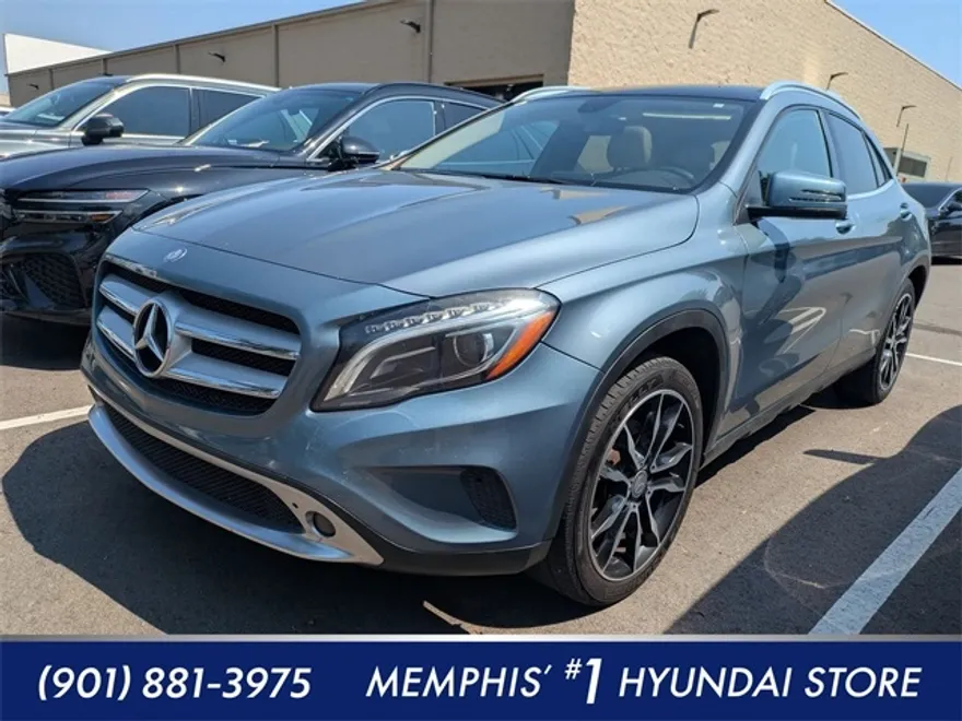 2015 Mercedes Benz GLA 250 photo 1