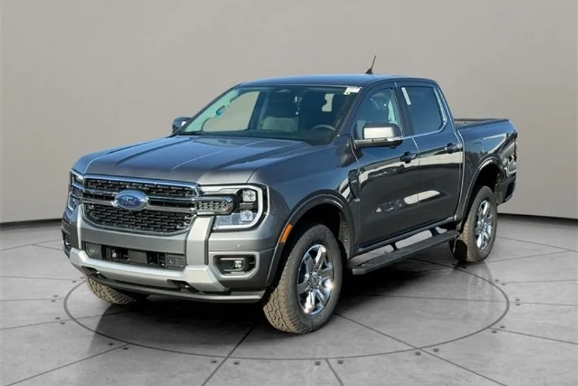2025 Ford Ranger Lariat photo 1