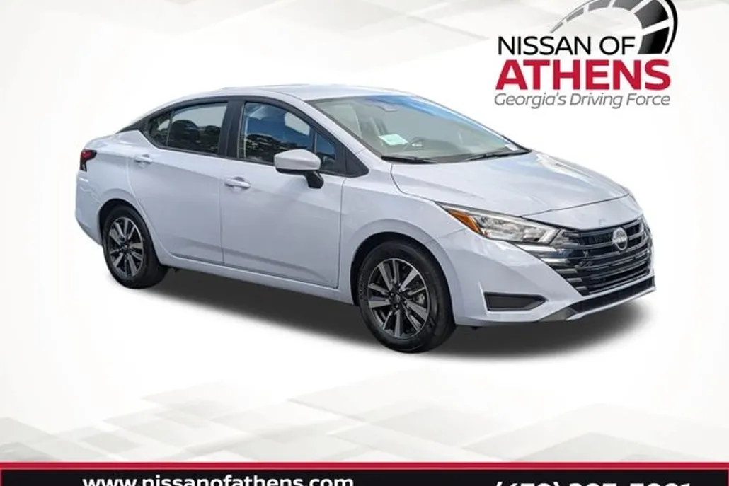 2025 Nissan Versa 1.6 SV photo 1