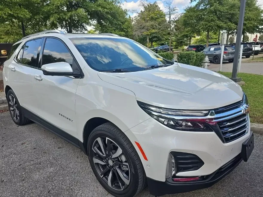 2022 Chevrolet Equinox Premier photo 1