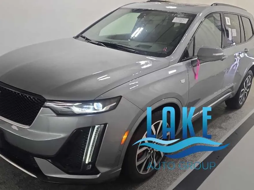 2023 Cadillac XT6 Premium Luxury photo 1