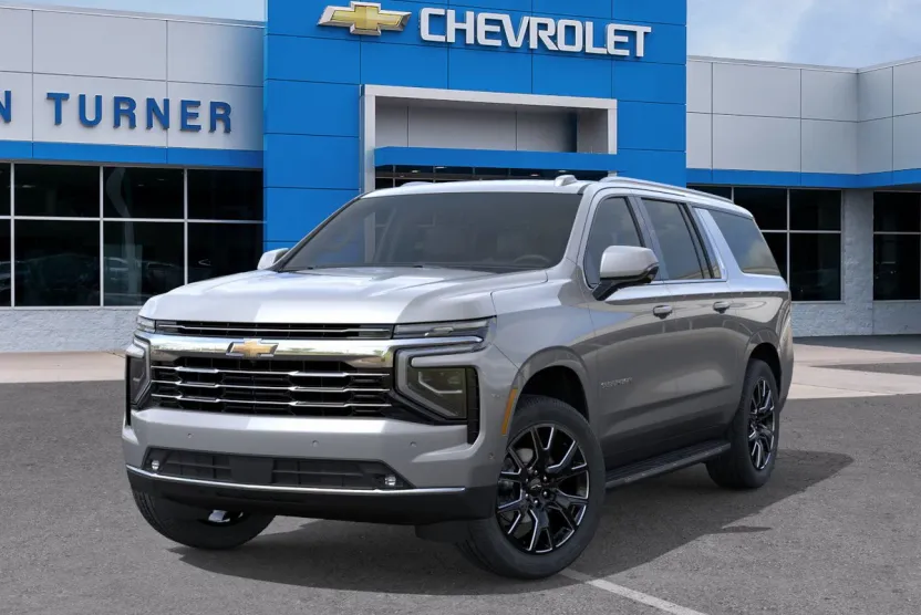 2026 Chevrolet Suburban LT photo 1