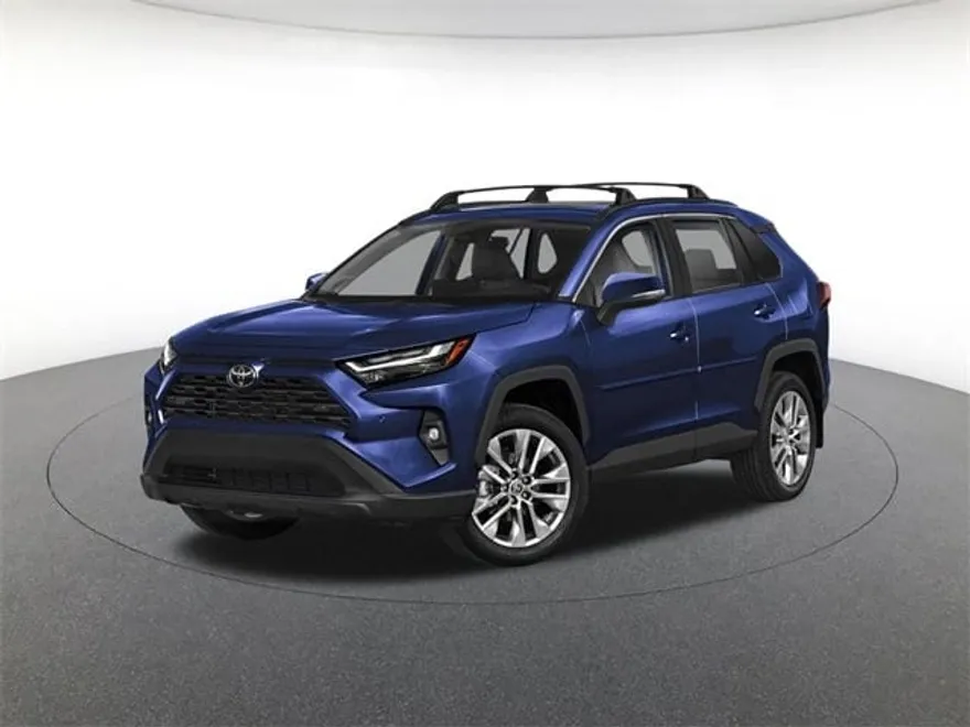 2025 Toyota RAV4 XLE photo 1