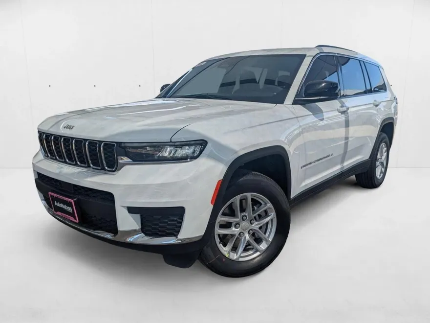 2025 Jeep Grand Cherokee Laredo X photo 1