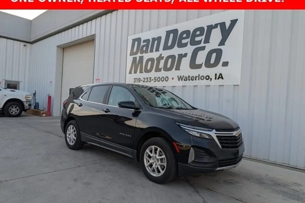 2024 Chevrolet Equinox LT photo 1