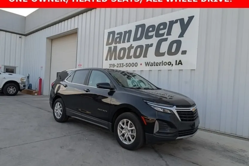 2024 Chevrolet Equinox LT photo 1