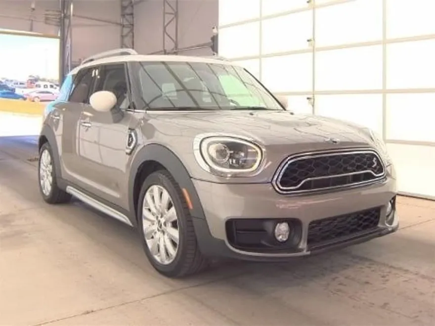2018 Mini Cooper S ALL4 photo 1