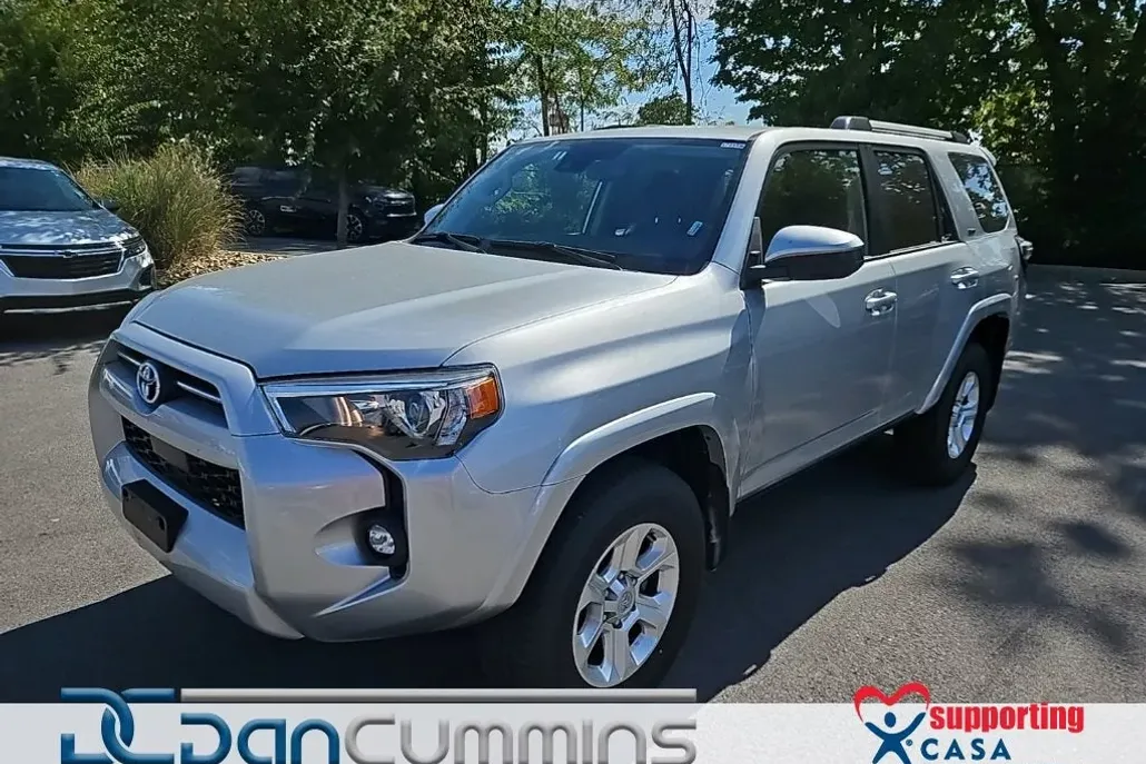 2024 Toyota 4Runner SR5 photo 1