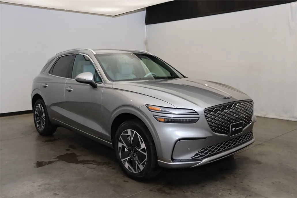 2026 Genesis Electrified GV70 Advanced photo 1