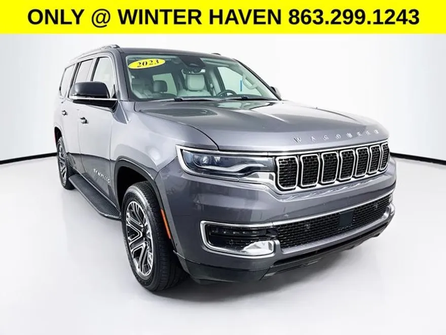 2023 Jeep Wagoneer Base photo 1