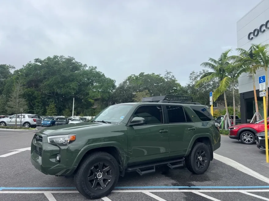 2022 Toyota 4Runner SR5 Trail photo 1
