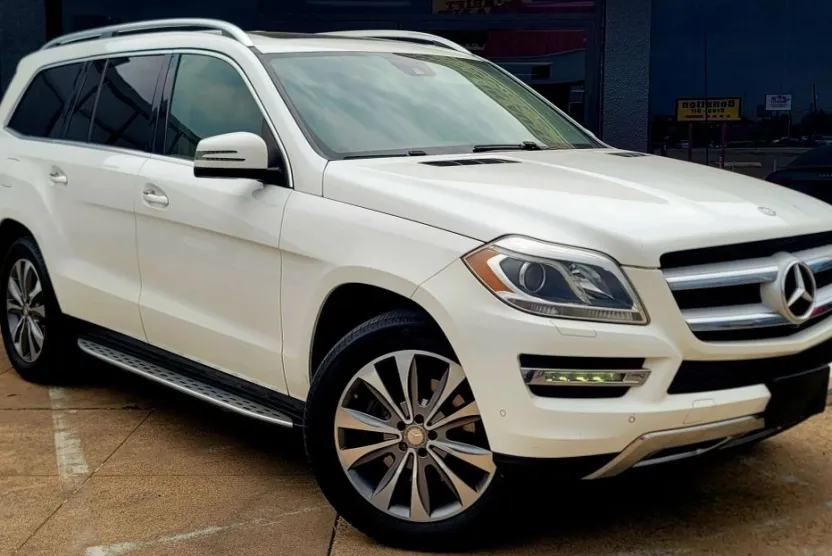 2015 Mercedes Benz GL 450 photo 1