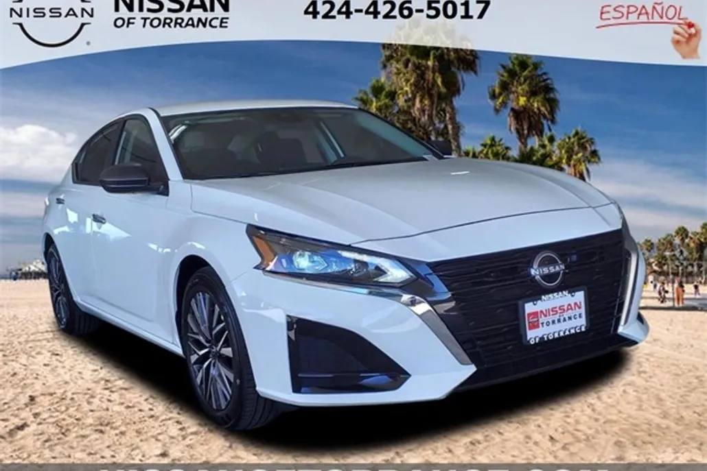 2025 Nissan Altima 2.5 SV photo 1