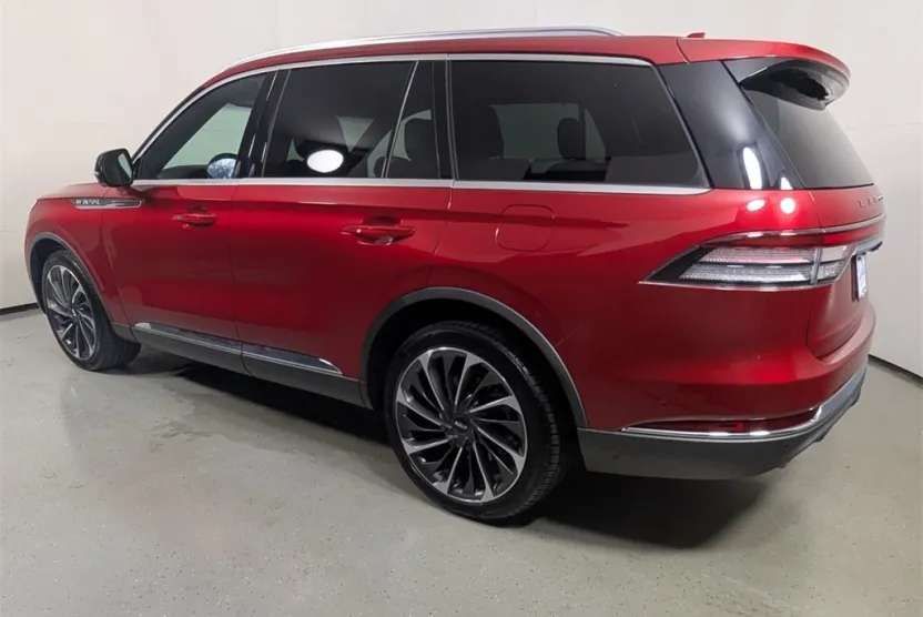 2020 Lincoln Aviator Reserve photo 1