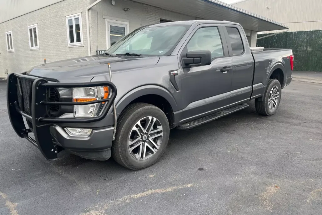 2022 Ford F-150 XL photo 1