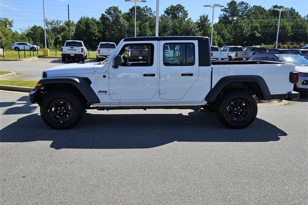 2025 Jeep Gladiator Sport photo 1