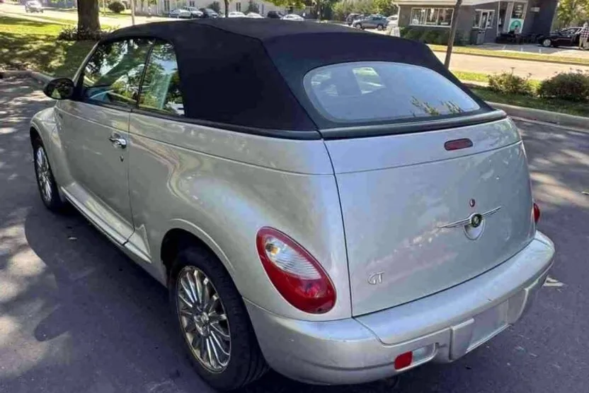 2006 Chrysler PT Cruiser GT photo 1