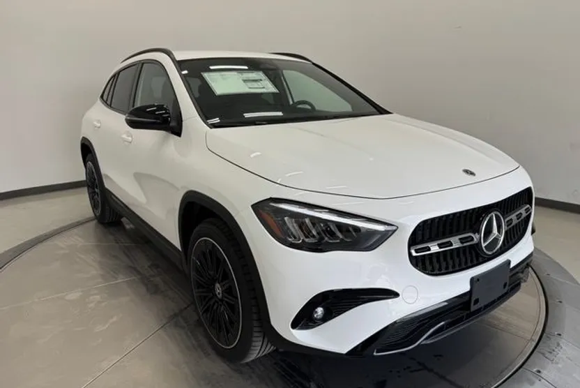 2026 Mercedes Benz GLA 250 photo 1