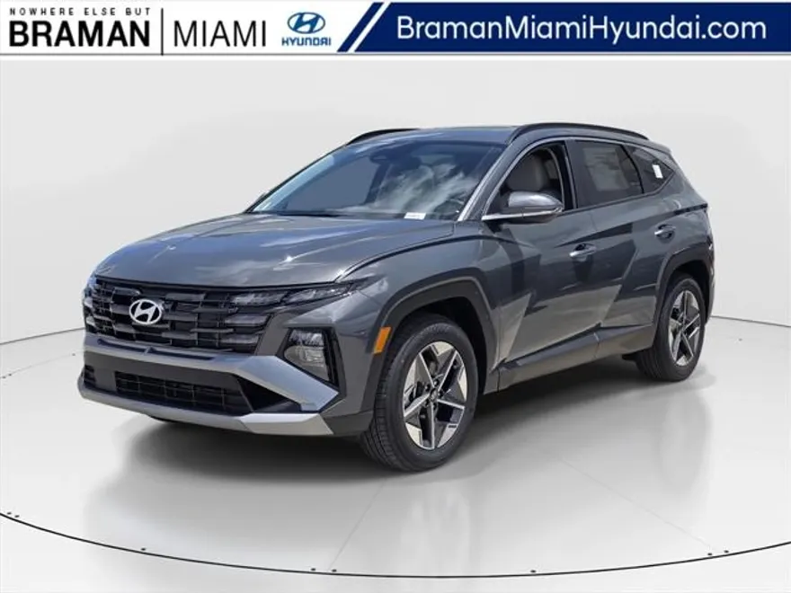 2025 Hyundai Tucson SEL photo 1