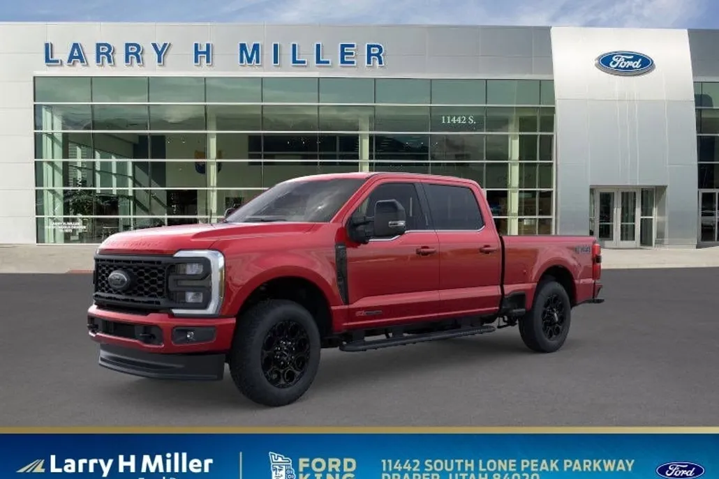 2025 Ford F-350 Lariat photo 1
