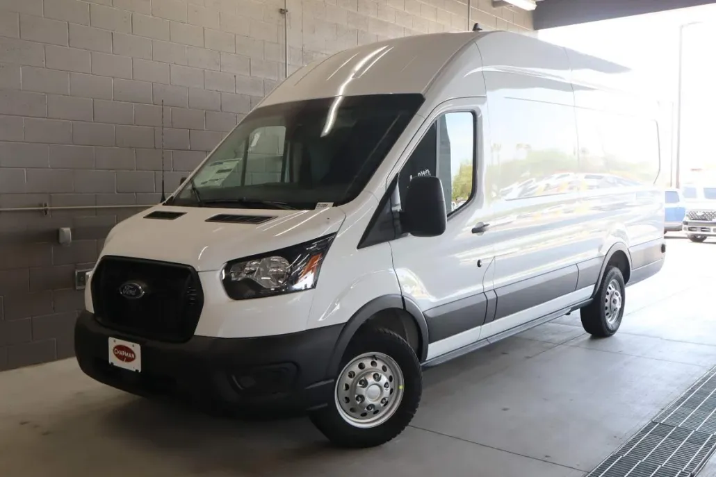 2025 Ford Transit photo 1
