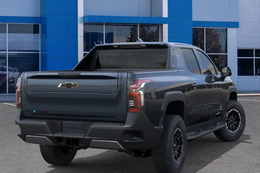 2026 Chevrolet Silverado EV Trail Boss photo 1