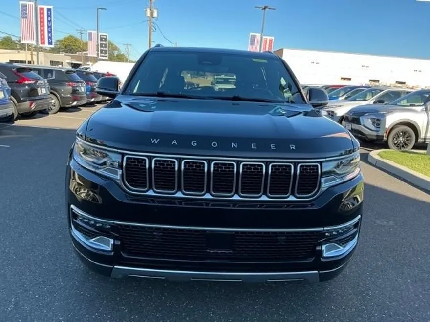 2022 Jeep Wagoneer Series III photo 1