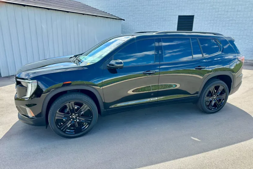 2024 Gmc Acadia Elevation photo 1