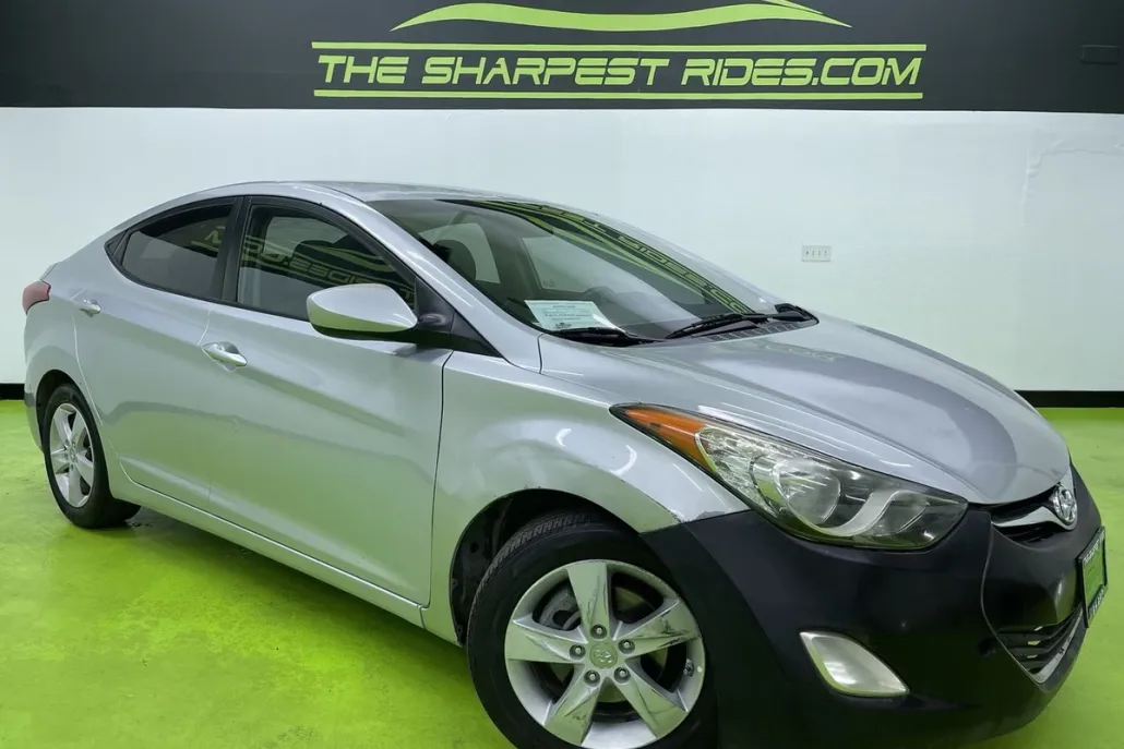 2011 Hyundai Elantra GLS photo 1
